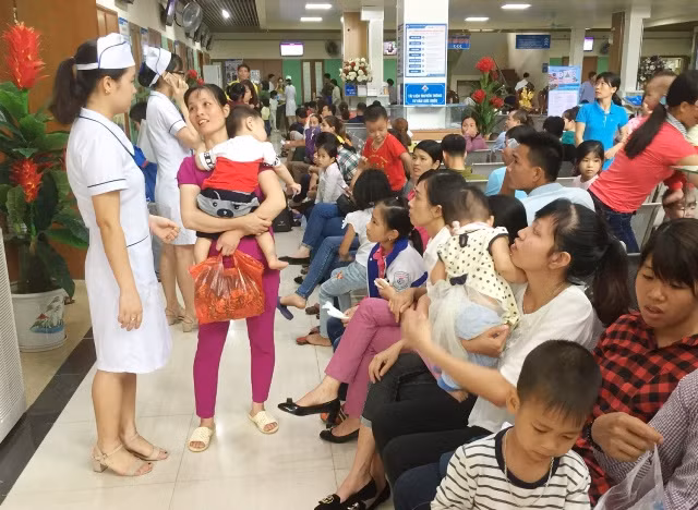 Đảm bảo công tác khám chữa bệnh trong điều kiện nắng nóng