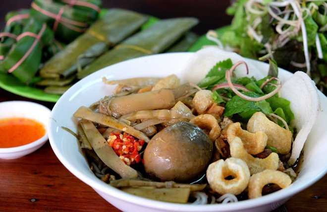 Bún cua thối.