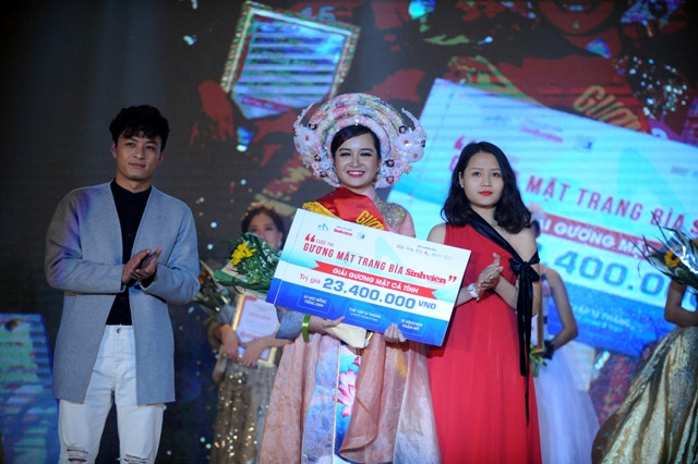 Nữ sinh Kinh tế Quốc dân đăng quang gương mặt trang bìa báo Sinh viên ảnh 4