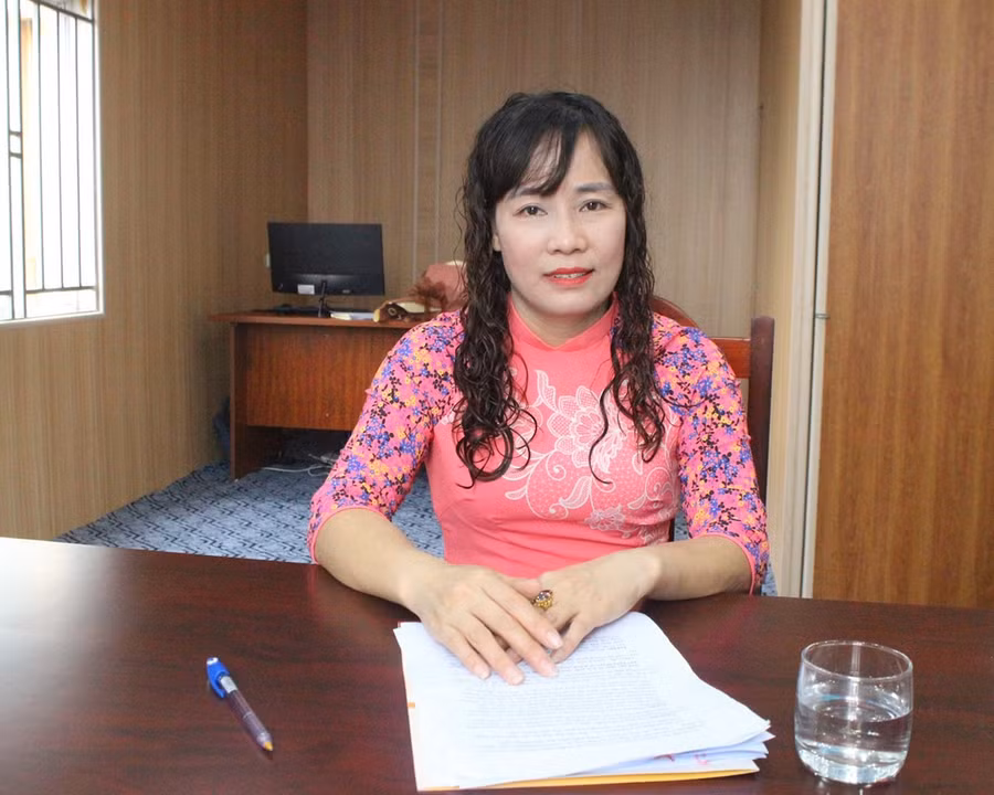 Thông điệp mà cô Tuyết muốn truyền đi: ""Hãy là một giáo viên tiên phong trong đổi mới, khắc phục mọi khó khăn chắn chắn bạn sẽ thành công".