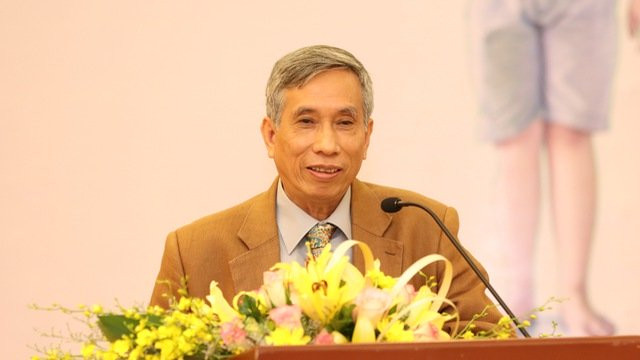 Mẹ hoa hậu cao 1m75, bố 1m58 con sẽ cao giống ai? Mẹ hoa hậu cao 1m75, bố 1m58 con sẽ cao giống ai?