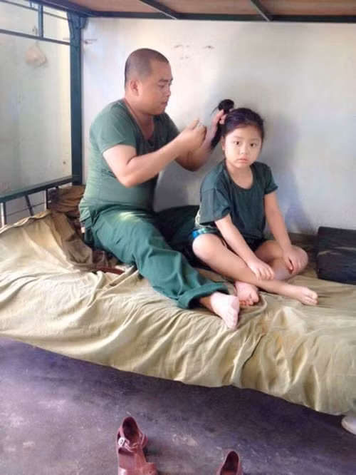 10-ong-bo-noi-tieng-cham-con-kheo-trong-showbiz-6