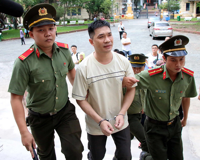 Xét xử đường dây sản xuất ma túy: