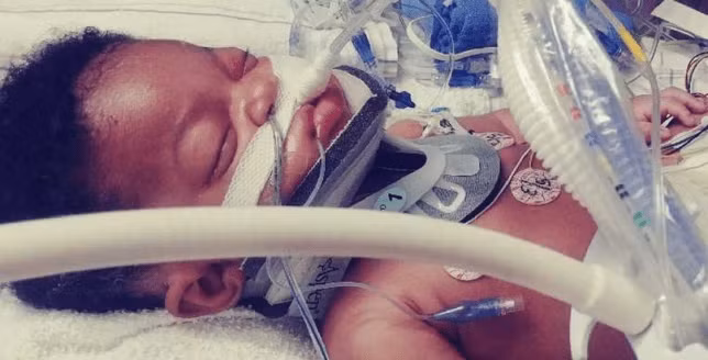 Mỹ: Thua trò chơi điện tử, ông bố tức giận đánh con trai 1 tuổi tử vong - Ảnh 2.