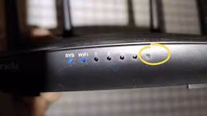 Thuê phòng nghỉ, cặp đôi phát hiện 3 camera quay lén trong bộ phát wifi