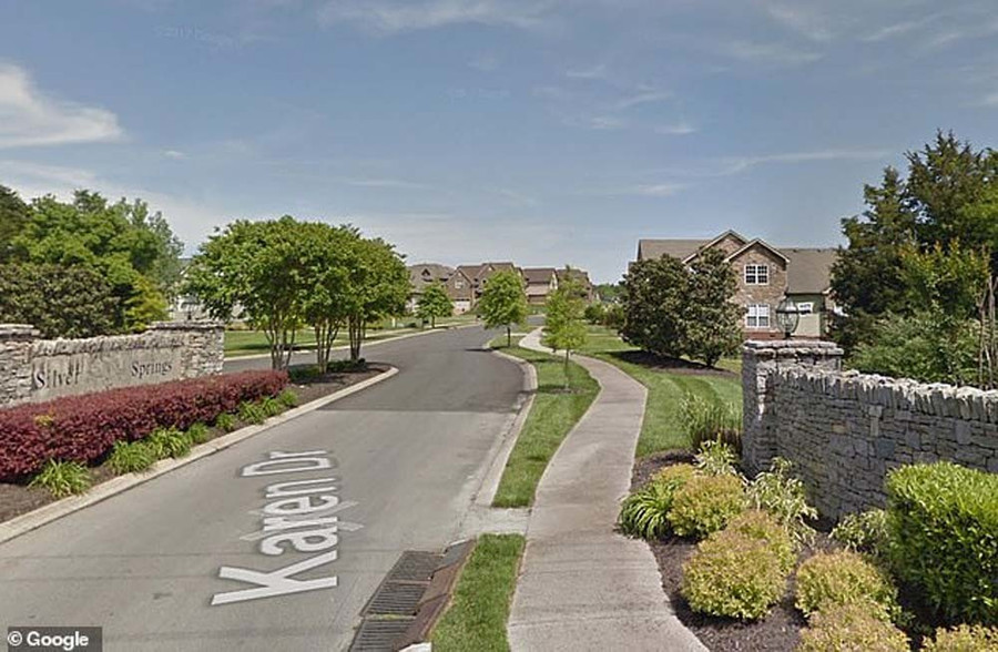 Bà mẹ Mỹ sốc vì người lạ bí mật sống trong phòng con gái 14 tuổi