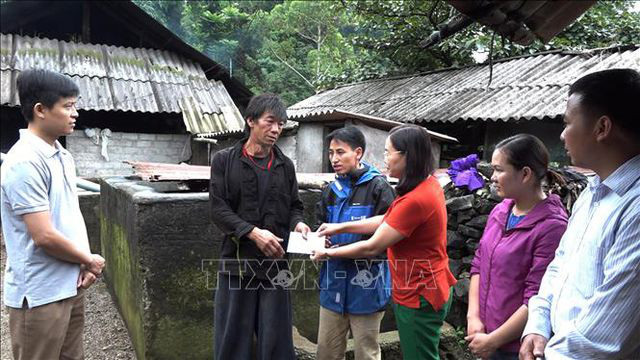 sét đánh làm 1 người chết, 3 người bị thương ở hà giang hình 1 set danh lam 1 nguoi chet, 3 nguoi bi thuong o ha giang hinh 1