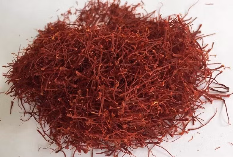 Sự thật "vàng đỏ" giá trăm triệu làm giả từ bột nghệ và hóa chất