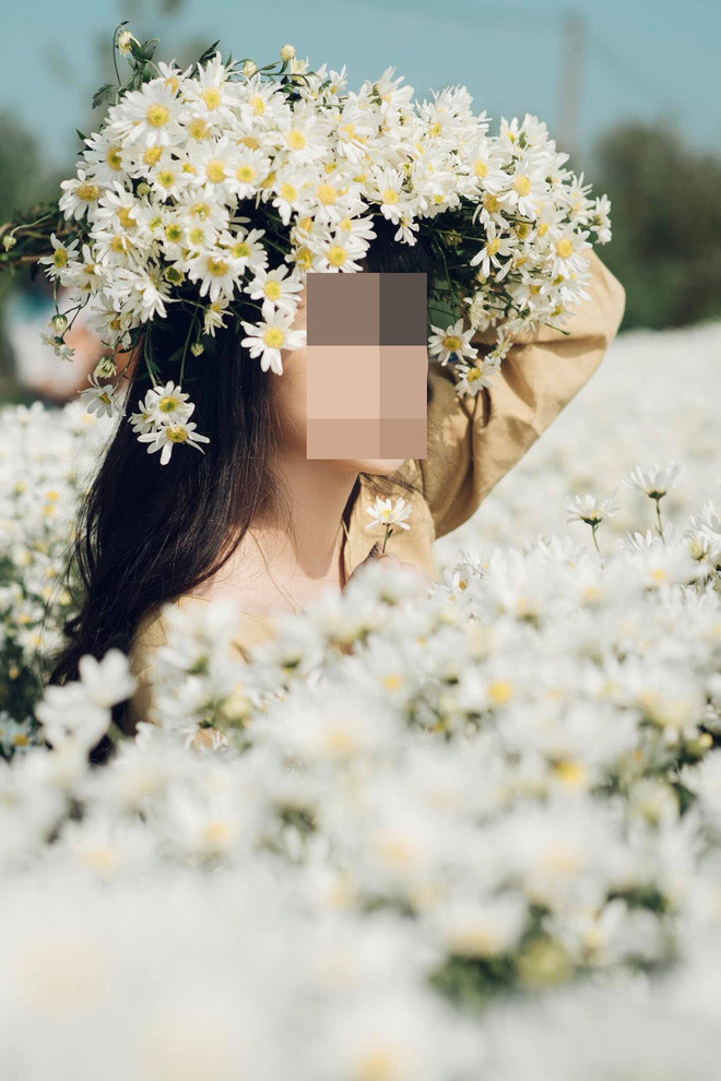 Hot girl bị tố yêu và hứa cưới 2 người hàng xóm cùng lúc, tin nhắn liên tục tung lên mạng - Ảnh 1. Hot girl bị tố yêu và hứa cưới 2 người hàng xóm cùng lúc, tin nhắn liên tục tung lên mạng - Ảnh 1.