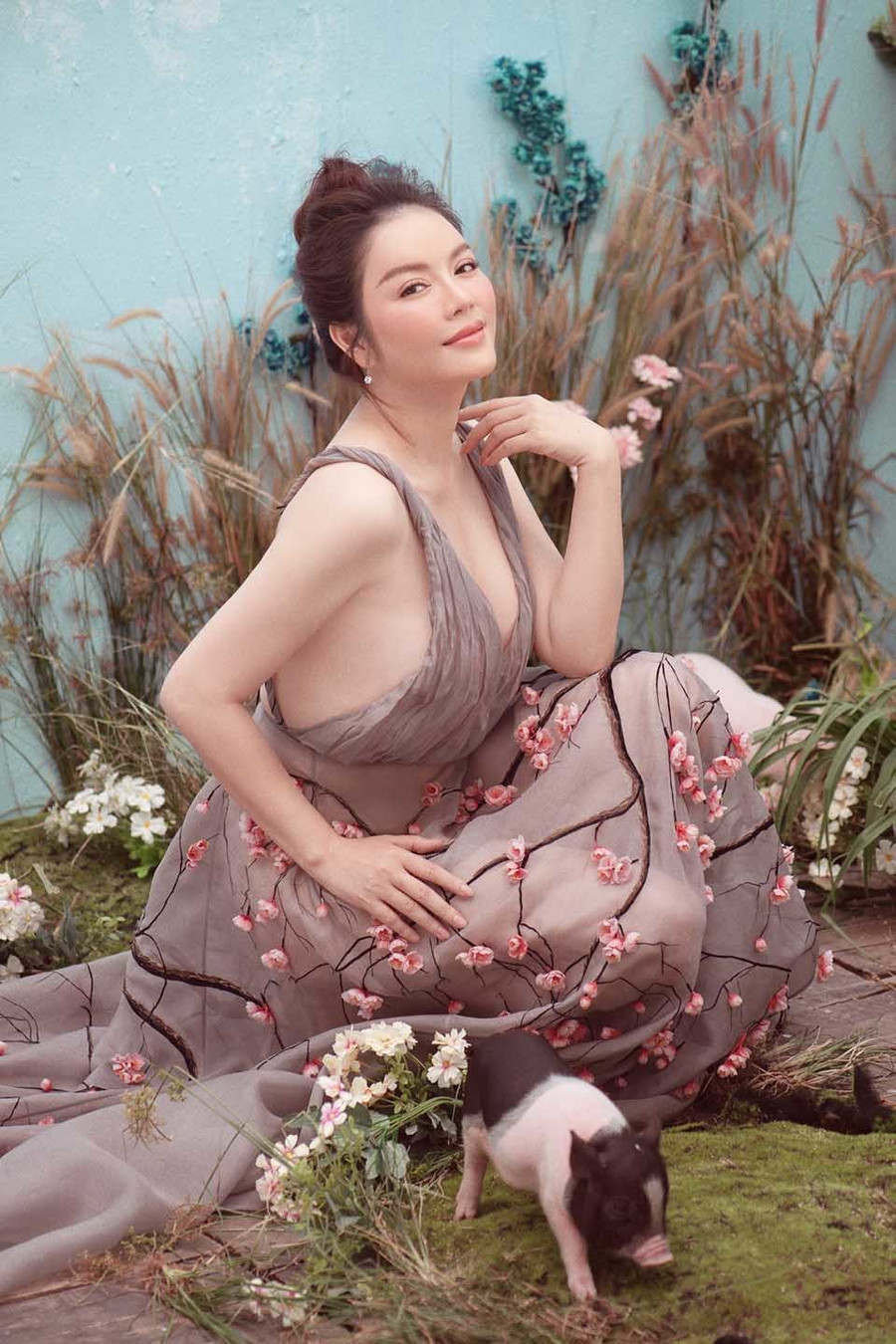 Lý Nhã Kỳ bất ngờ tiết lộ gia thế bạn trai sắp cưới, giấu kín 9 năm ảnh 2 Lý Nhã Kỳ bất ngờ tiết lộ gia thế bạn trai sắp cưới, giấu kín 9 năm