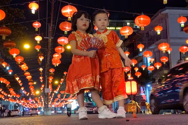 Rộn ràng không khí đón Tết trên khắp nẻo đường châu Á - 5