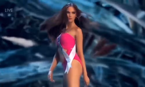 Cú xoay cổ của Catriona Gray