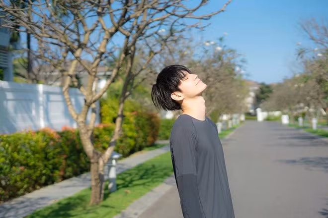 My nam, my nu Han Quoc khoe anh toi Viet Nam don Tet hinh anh 7