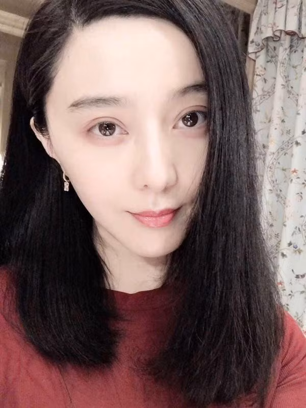 Hàng loạt tờ báo lớn của quốc tế đồng loạt đưa tin về sự trở lại của nữ hoàng Cbiz Phạm Băng Băng