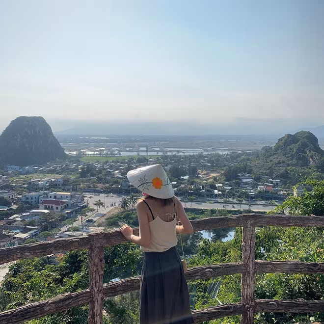 My nam, my nu Han Quoc khoe anh toi Viet Nam don Tet hinh anh 3