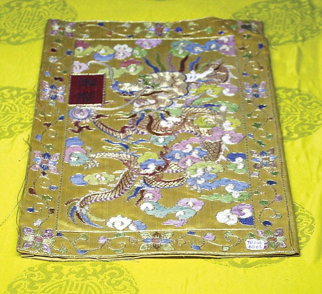 Chuyện làm lịch tết dưới triều Nguyễn chuyen lam lich tet duoi trieu nguyen