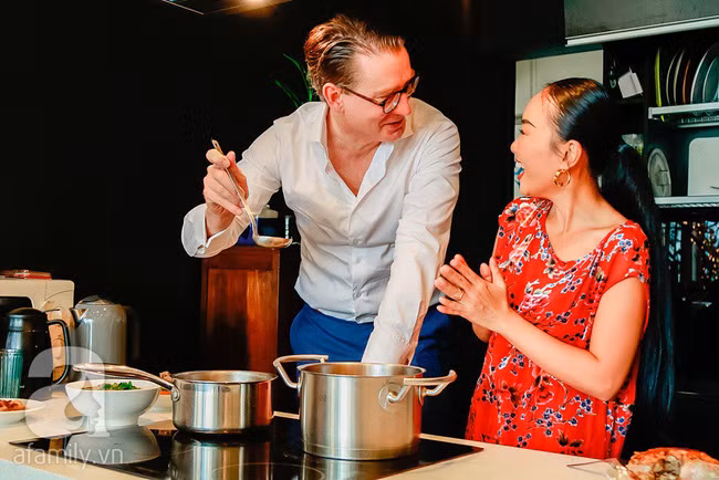 Đoan Trang kể chuyện Tết Ta – Tết Tây và bữa ăn nhà chồng không thể quên lần đầu về với tư cách dâu mới - Ảnh 12. Đoan Trang kể chuyện Tết Ta – Tết Tây và bữa ăn nhà chồng không thể quên lần đầu về với tư cách dâu mới - Ảnh 12.