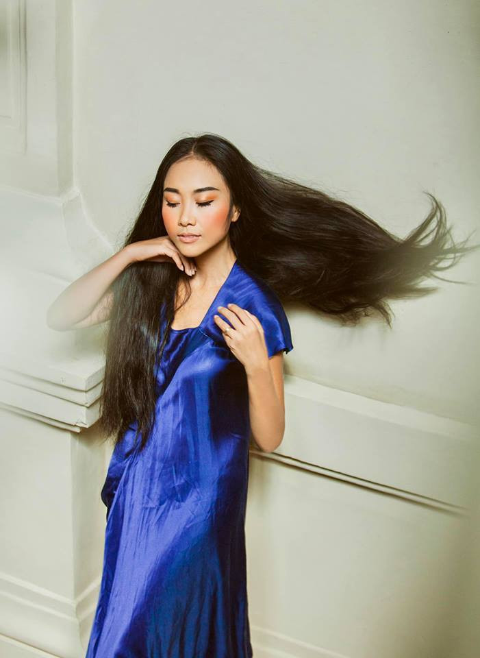 Dòng trạng thái không ngờ của H"Hen Niê ngày 30 Tết ảnh 3 Dòng trạng thái không ngờ của HHen Niê ngày 30 Tết-3