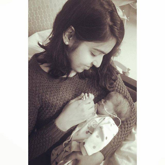 Khoảnh khắc con gái 4 tháng tuổi ngừng thở, người mẹ này đã nhận ra một điều khiến bản thân mãi không thể quên được - Ảnh 1.