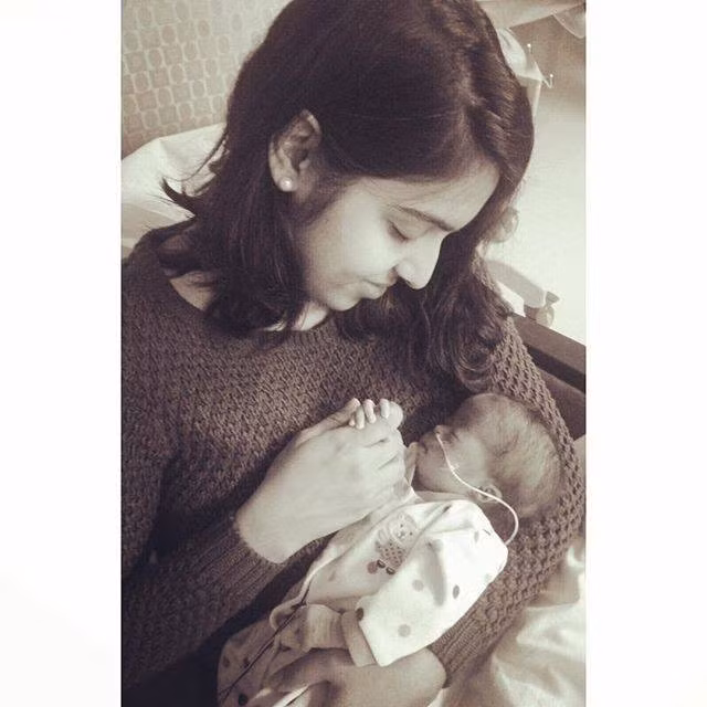 Khoảnh khắc con gái 4 tháng tuổi ngừng thở, người mẹ này đã nhận ra một điều khiến bản thân mãi không thể quên được - Ảnh 1.