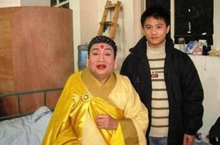 Loạt ảnh hậu trường hiếm có khó tìm của bộ sậu Tây Du Ký phiên bản 1986 bất ngờ lộ diện - Ảnh 6. Loạt ảnh hậu trường hiếm có khó tìm của bộ sậu Tây Du Ký phiên bản 1986 bất ngờ lộ diện - Ảnh 6.