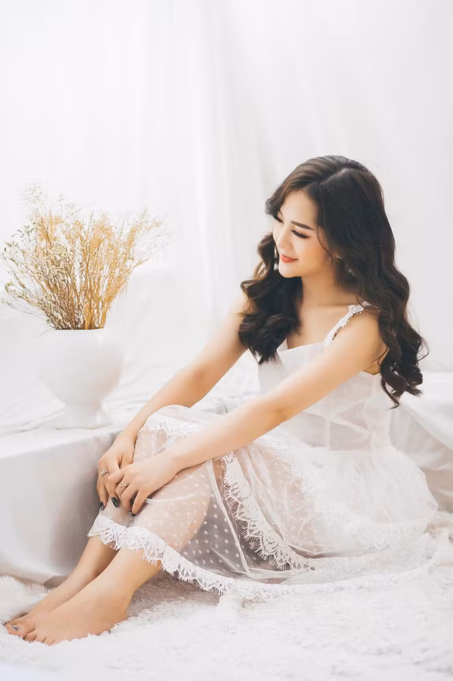 9x Hải Dương nổi tiếng từ bức ảnh đánh giày dạo: Có chút nhan sắc thì làm việc gì cũng thuận lợi - Ảnh 5.