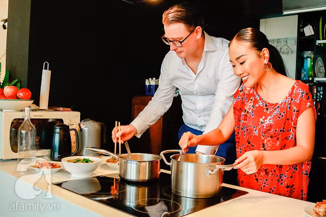 Đoan Trang kể chuyện Tết Ta – Tết Tây và bữa ăn nhà chồng không thể quên lần đầu về với tư cách dâu mới - Ảnh 11. Đoan Trang kể chuyện Tết Ta – Tết Tây và bữa ăn nhà chồng không thể quên lần đầu về với tư cách dâu mới - Ảnh 11.