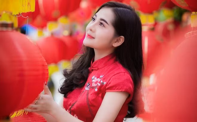 9x Hải Dương nổi tiếng từ bức ảnh đánh giày “dạo": Có chút nhan sắc làm việc gì cũng thuận lợi