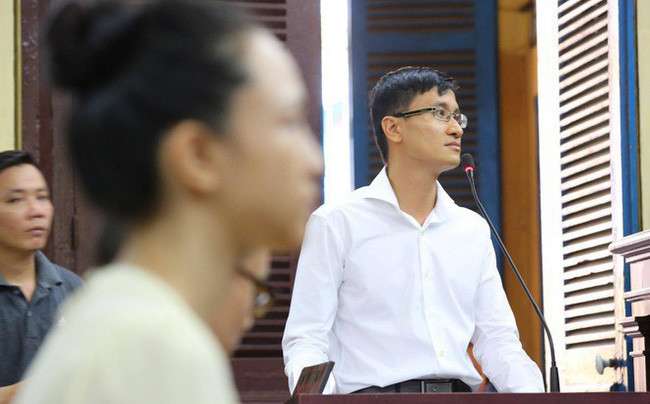 Cái kết bất ngờ vụ hoa hậu Phương Nga và đại gia Cao Toàn Mỹ - Ảnh 1. Cái kết bất ngờ vụ hoa hậu Phương Nga và đại gia Cao Toàn Mỹ - Ảnh 1.
