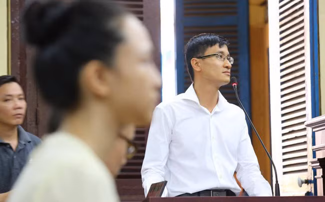 Cái kết bất ngờ vụ hoa hậu Phương Nga và đại gia Cao Toàn Mỹ - Ảnh 1.