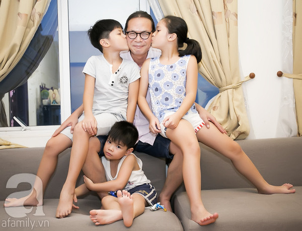 ĐD Trần Lực: "Nhiều người bảo vợ chồng tôi không biết dạy con"