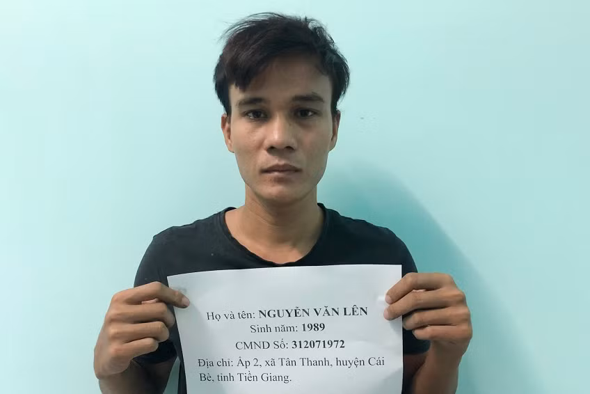 Đối tượng Nguyễn Văn Lên tại cơ quan Công an. Ảnh: CACC.