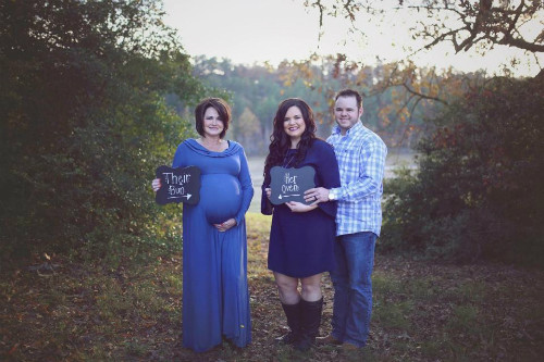 Bà Patty và vợ chồng con trai. Bà Patty và vợ chồng con trai.