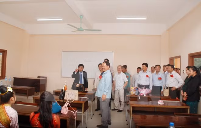 Phê duyệt Đề án Nâng cao hiệu quả dạy và học tiếng Việt cho người Việt Nam ở nước ngoài