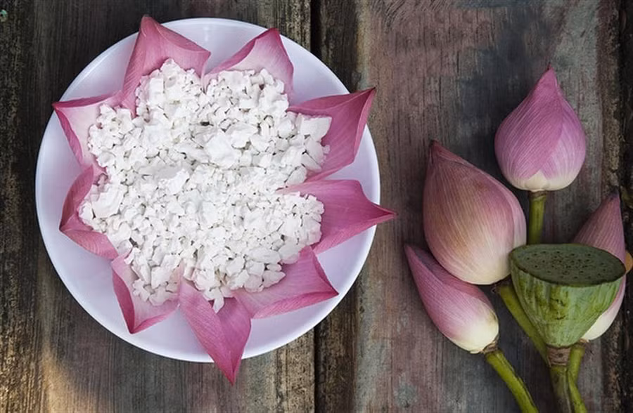  Tùy vào từng trường hợp sử dụng, bột sắn dây lại có những cách pha chế khác nhau (Ảnh minh họa)