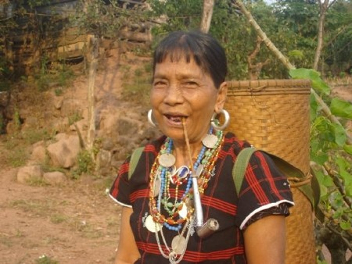 doi khuyen tai bi mat co 1 0 2 cua phu nu van kieu