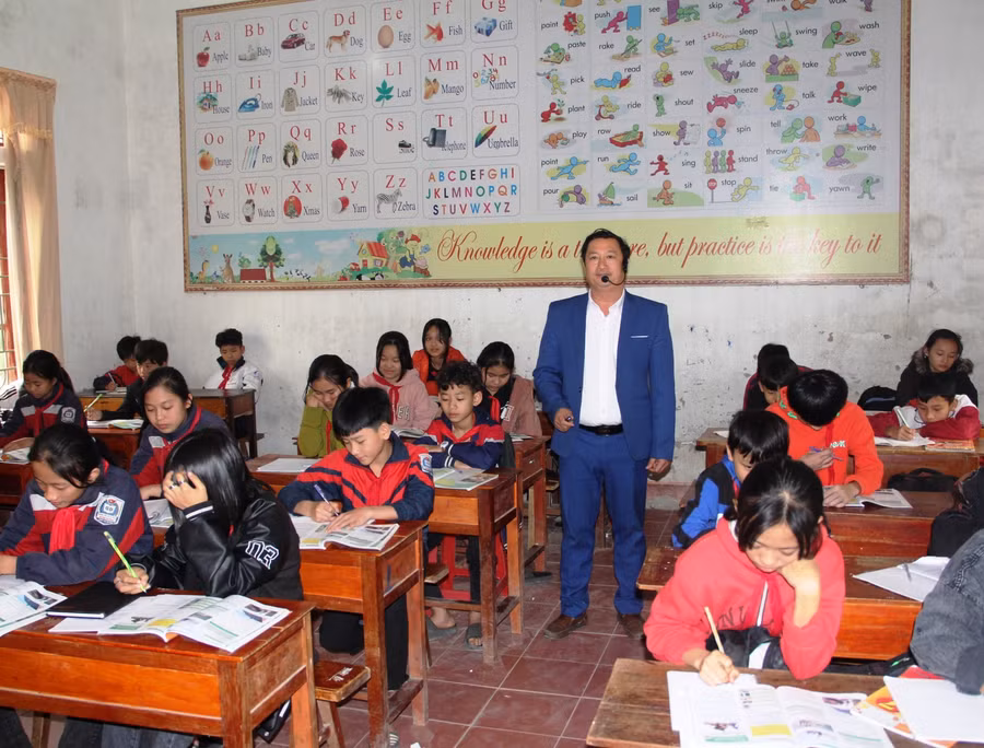 Thống kê sơ bộ của Phòng Tổ chức Cán bộ (Sở GD&amp;ĐT Hà Tĩnh), toàn tỉnh có hơn 16.000 giáo viên từ mầm non đến bậc THPT, nhưng số lượng giáo viên hạng 1 và 2 hiện rất ít.