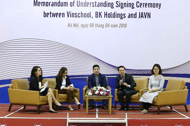 Lễ ký kết hợp tác giữa Vinschool – BK Holdings – JA Việt Nam Lễ ký kết hợp tác giữa Vinschool – BK Holdings – JA Việt Nam
