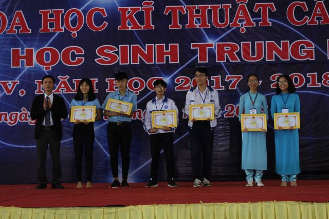  Cuộc thi Khoa học kỹ thuật quốc gia dành cho học sinh trung học năm học 2017-2018, đoàn học sinh Gia Lai có 4/6 đề tài dự thi đạt giải, trong đó, có 1 giải Nhất, 2 giải Nhì và 1 giải Tư.