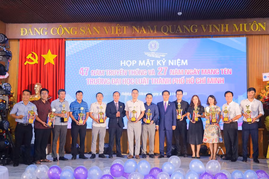 Trao giải Hội thao Viên chức và người lao động năm 2023.