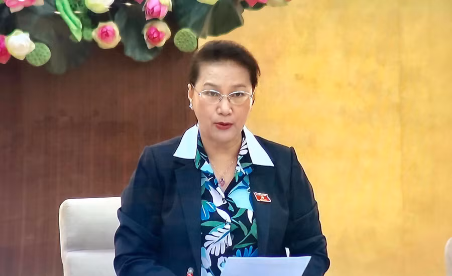 Chủ tịch Quốc hội Nguyễn Thị Kim Ngân phát biểu khai mạc phiên họp.