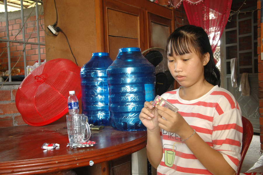 Cô học trò nghèo bị tan máu bẩm sinh, vượt số phận bằng đam mê học tập ảnh 1 Cô học trò nghèo bị tan máu bẩm sinh, vượt số phận bằng đam mê học tập ảnh 1