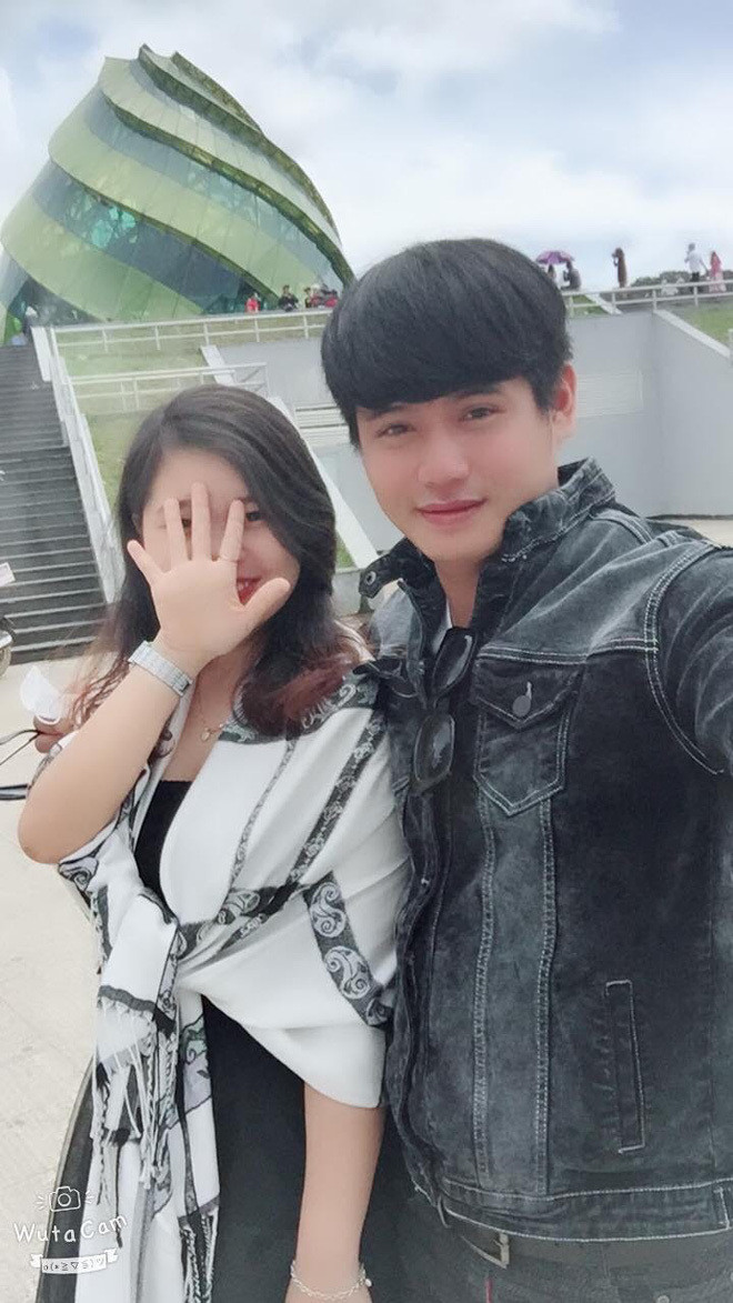 Bức ảnh shipper bật khóc vì bị  Bức ảnh shipper bật khóc vì bị