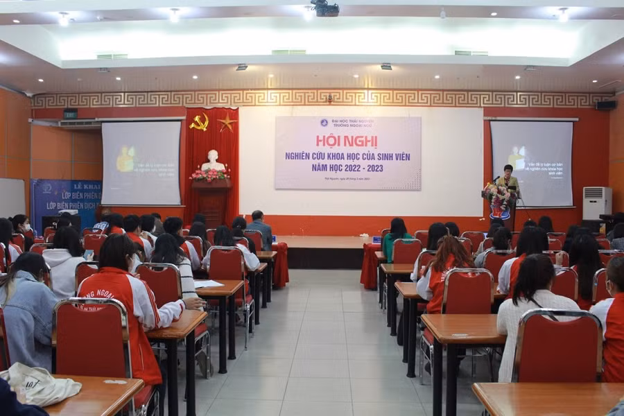 Đẩy mạnh hoạt động Nghiên cứu khoa học trong sinh viên