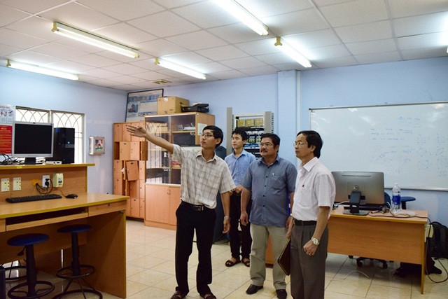 TS Trần Văn Kiên- Cục phó Cục đảm bảo chất lượng, trưởng đoàn kiểm tra phòng ốc học tập của sinh viên tại Trường ĐH Sài Gòn