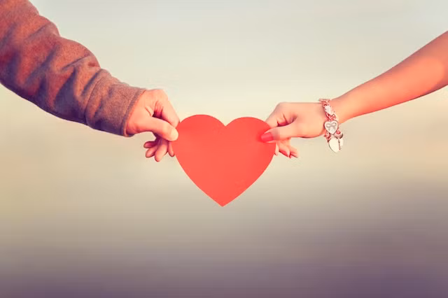 Lời chúc Valentine ngọt ngào nhất dành cho những cặp đôi yêu xa