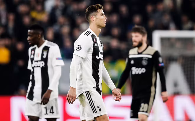 Đau cho Ronaldo, khi bị “phụ tình” bởi chính Juventus