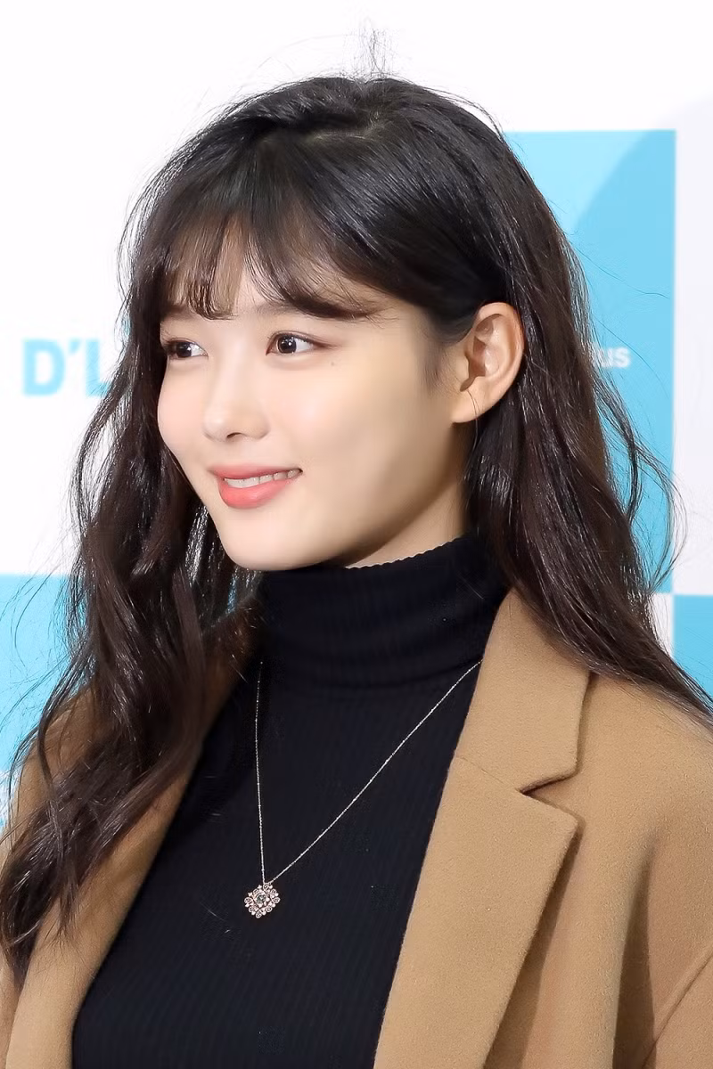 Từ bây giờ, hãy gọi Kim Yo Yong là nữ thần ảnh 6