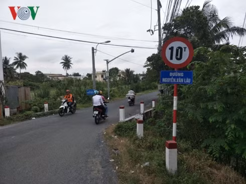 thanh pho vinh long loan ten duong, ten pho hinh 3