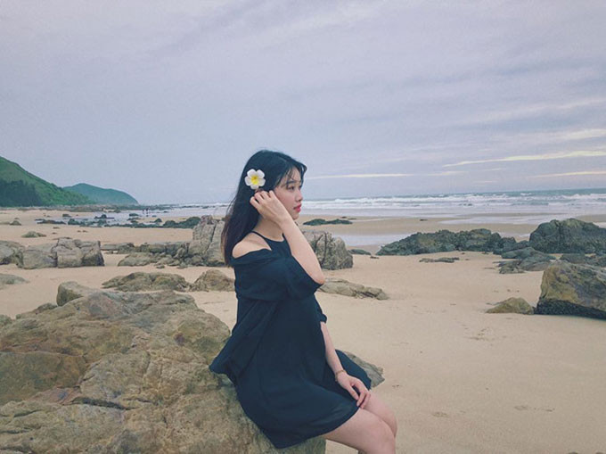 Bạn gái kín tiếng xinh như hoa của tiền đạo Văn Toàn hình ảnh 3 ban gai kin tieng xinh nhu hoa cua tien dao van toan hinh anh 3